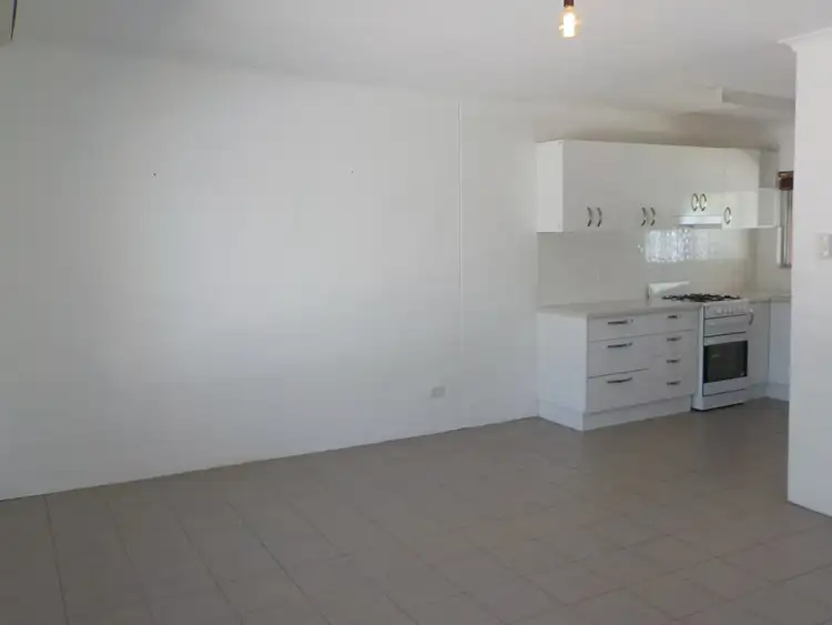 Fifth view of Homely semi-detached listing, 1/5 Knuckey Avenue, Braitling NT 870