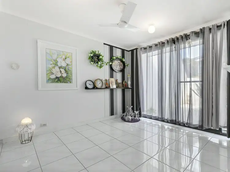 Sixth view of Homely unit listing, 5A/16 Spinnaker Drive, Sandstone Point QLD 4511