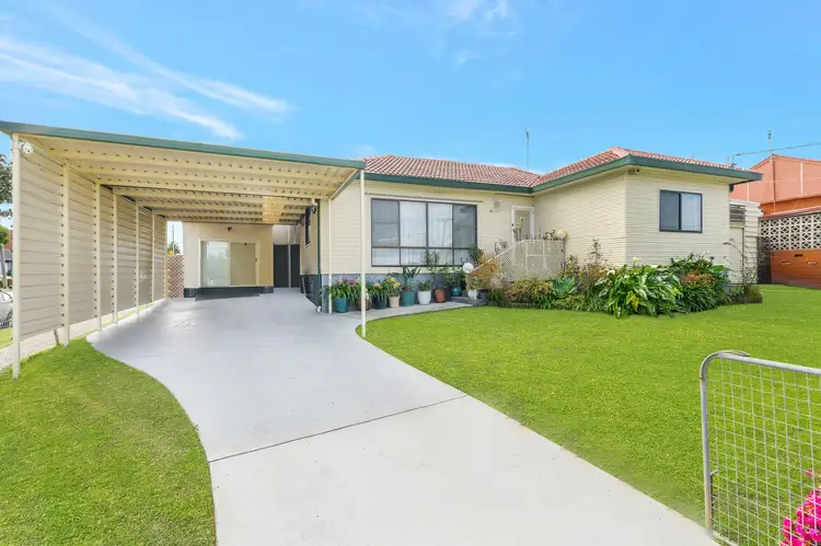 98 Dawson Street, Fairfield Heights NSW 2165
