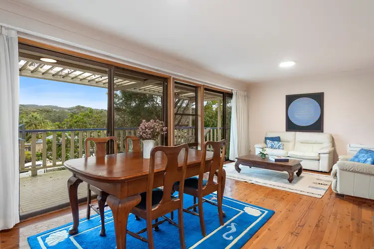 Fifth view of Homely house listing, 4 Derwent Street, Wheeler Heights NSW 2097