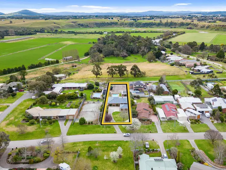 Second view of Homely house listing, 128 Drevermann Street, Bairnsdale VIC 3875