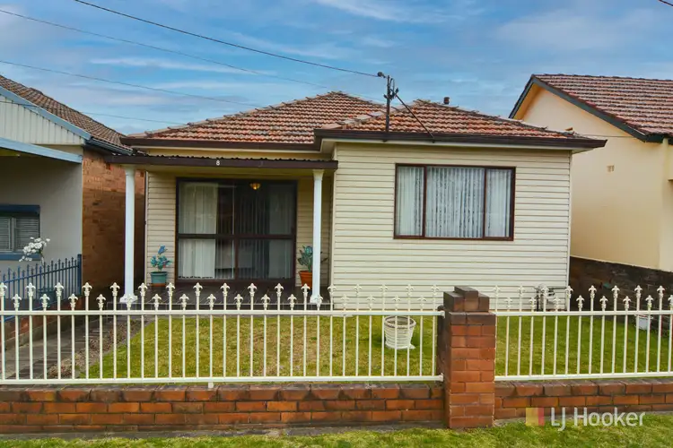 8 Hayley Street, Lithgow NSW 2790