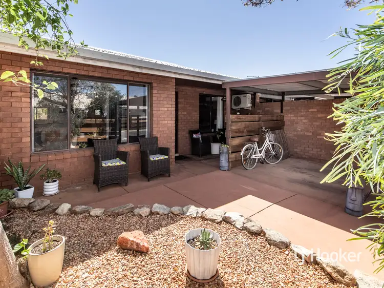 26/92 Barrett Drive, Desert Springs NT 870