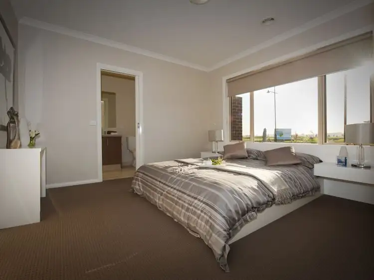 Seventh view of Homely house listing, 19 Mandalay Circuit, Beveridge VIC 3753