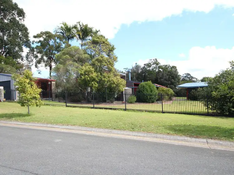86-90 Tibrogargan Drive