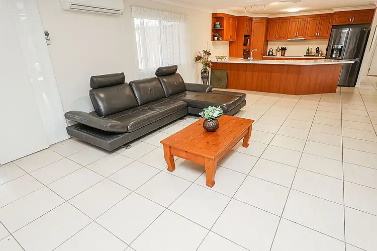 Fifth view of Homely house listing, 4 Moore Close, Hatton Vale QLD 4341