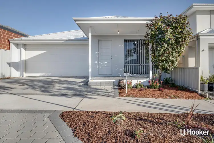 8 Sanderling Street, Alkimos WA 6038