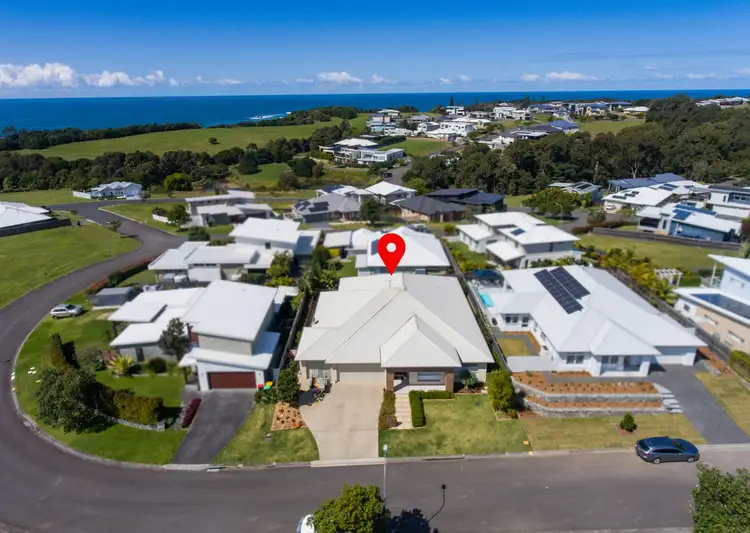 Second view of Homely house listing, 9 Torquay Circuit, Red Head NSW 2430