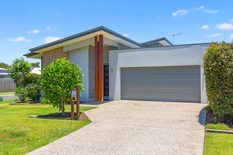 26 Ellabay Crescent, Redland Bay QLD 4165