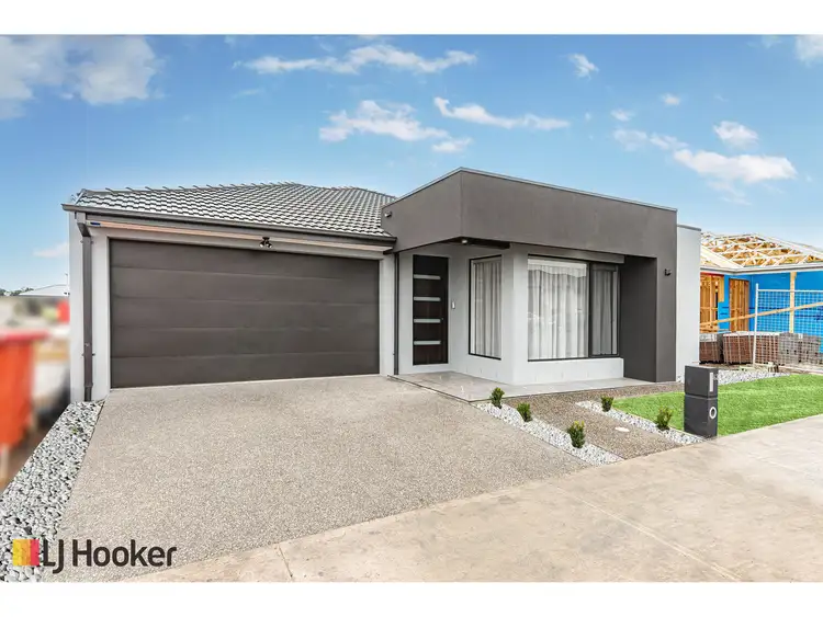 Second view of Homely house listing, 62 Sumar Drive, Mickleham VIC 3064