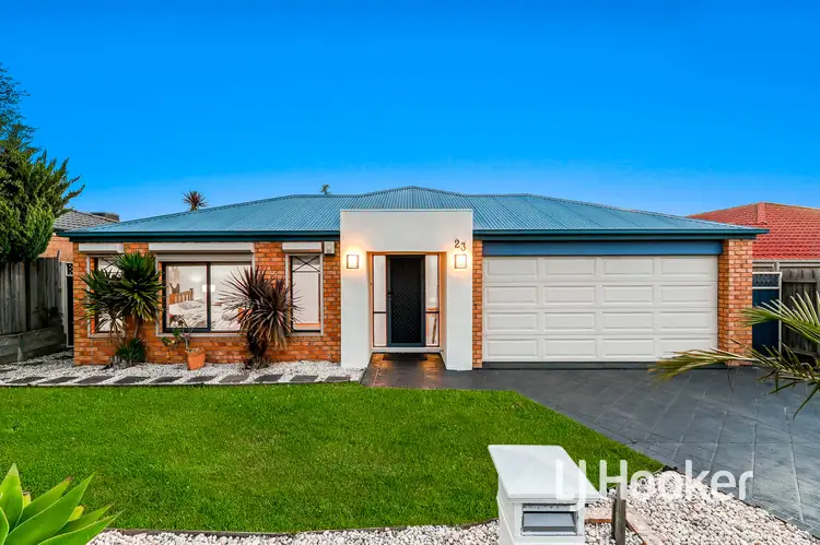 23 Oakgrove Drive