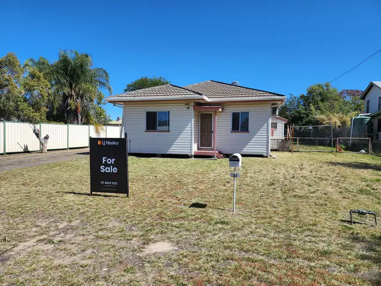 87 Hawthorne Street, Roma QLD 4455