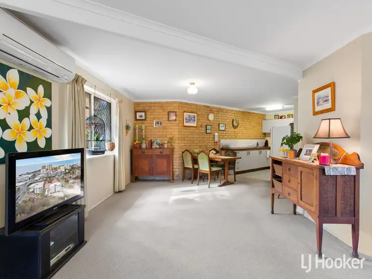 Sixth view of Homely unit listing, 2/12 Henry Street, Redcliffe QLD 4020