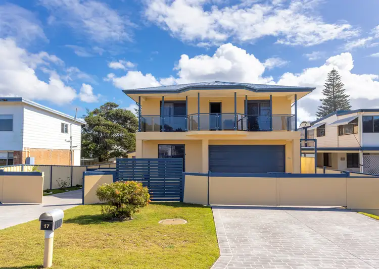 17 Manning Street, Manning Point NSW 2430