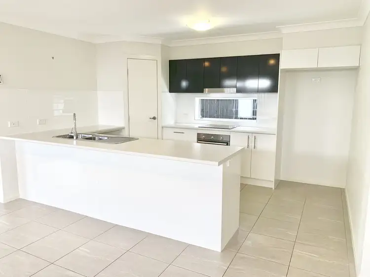 Second view of Homely house listing, 6A Kim Jon Court, Thornlands QLD 4164