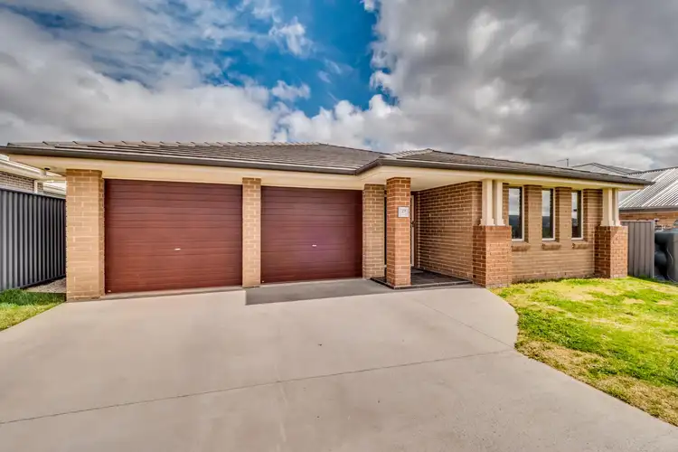 27 Fitzgerald Street, Wallerawang NSW 2845