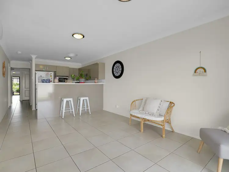 Fifth view of Homely unit listing, 2/27 Broomfield Crescent, Singleton NSW 2330