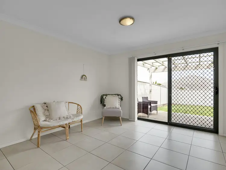 Sixth view of Homely unit listing, 2/27 Broomfield Crescent, Singleton NSW 2330
