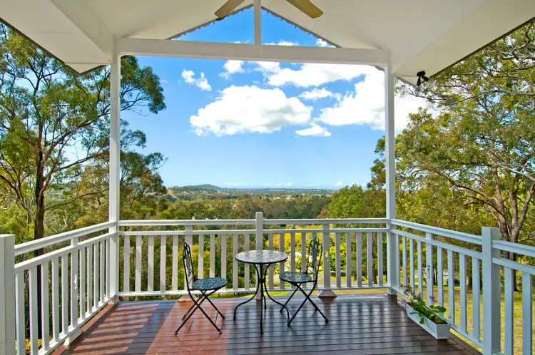 5-7 Hillview Crescent