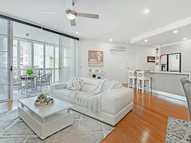 Second view of Homely apartment listing, 1027/3029 The Boulevard, Carrara QLD 4211