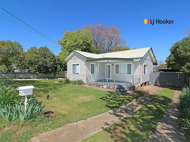 Main view of Homely house listing, 16 Macquarie Street, Mount Austin NSW 2650