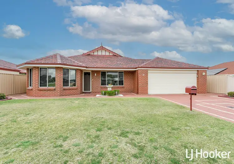 31 Cordata Street, Canning Vale WA 6155