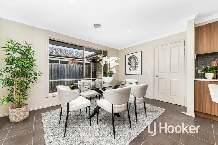 Sixth view of Homely house listing, 25 Melissa Way, Pakenham VIC 3810