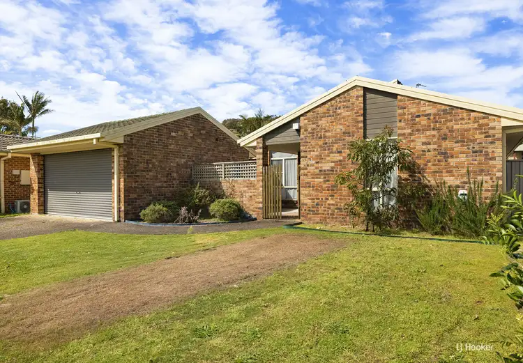 Second view of Homely house listing, 35 Essington Way, Anna Bay NSW 2316