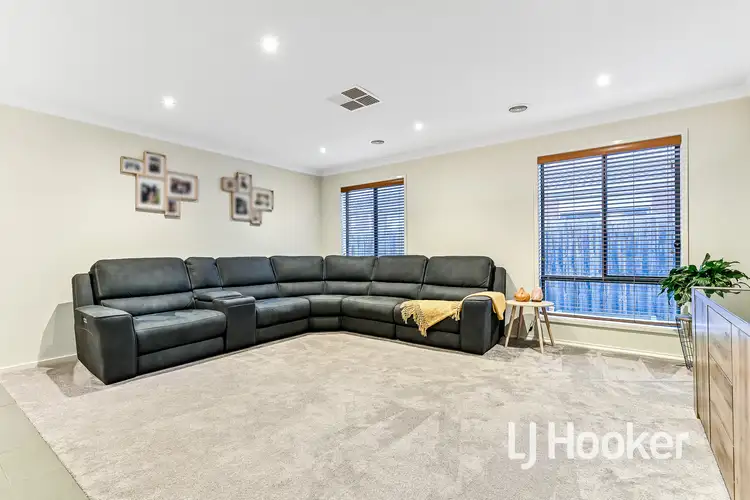 Third view of Homely house listing, 13 Lorikeet Court, Pakenham VIC 3810