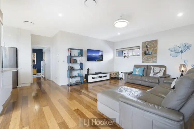 Sixth view of Homely unit listing, 2/104 Brighton Avenue, Toronto NSW 2283