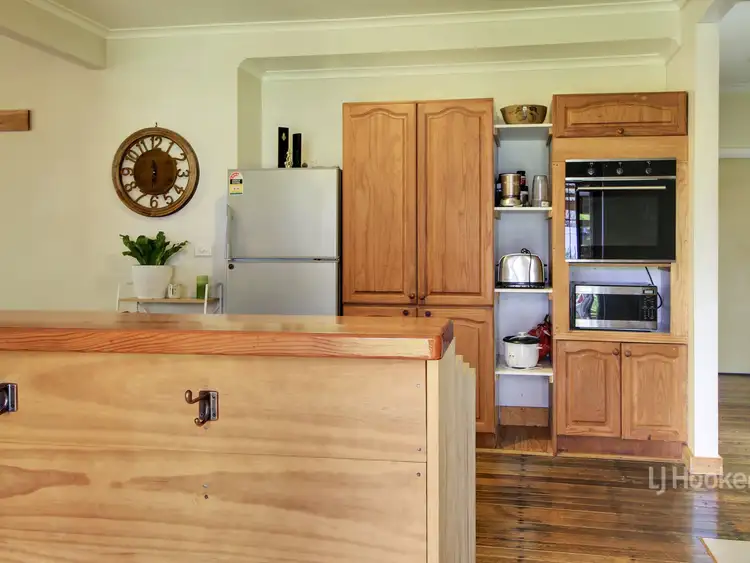 Fifth view of Homely house listing, 8 Church Road, Munro VIC 3862