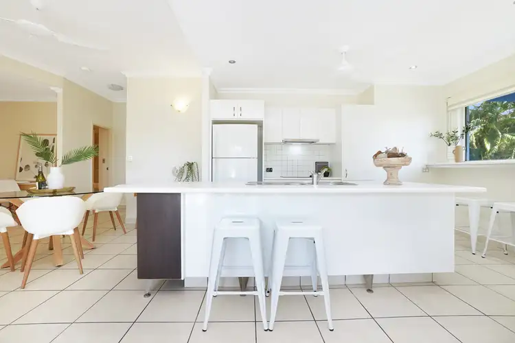 Sixth view of Homely unit listing, 2/33 Sunset Drive, Coconut Grove NT 810