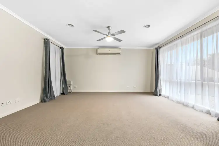 Second view of Homely house listing, 43 Dunferline Crescent, Cranbourne VIC 3977