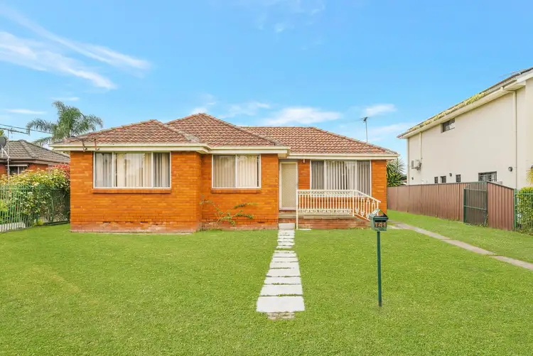 141 King Road, Fairfield West NSW 2165