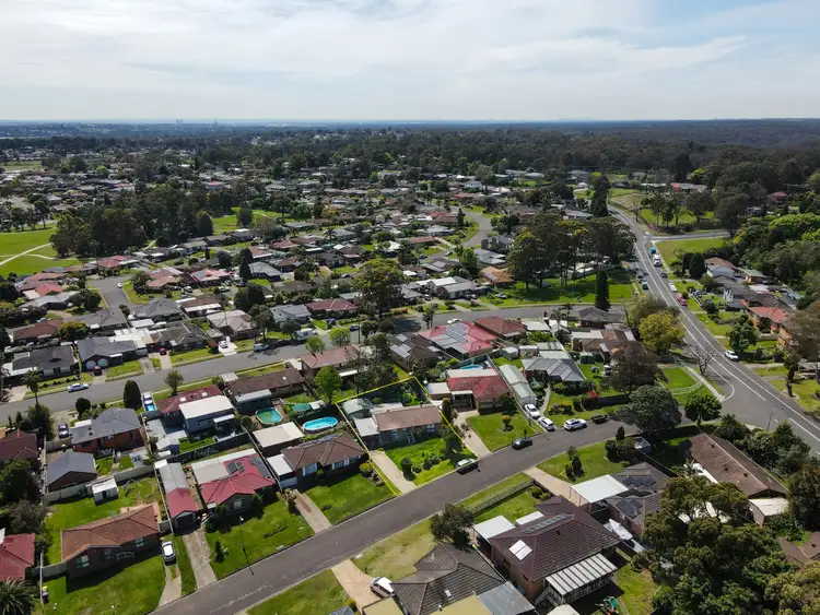 Seventh view of Homely house listing, 8 Fenton Crescent, Minto NSW 2566