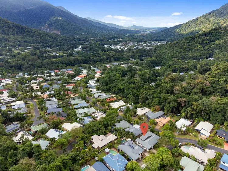52 Fairley Street, Redlynch QLD 4870