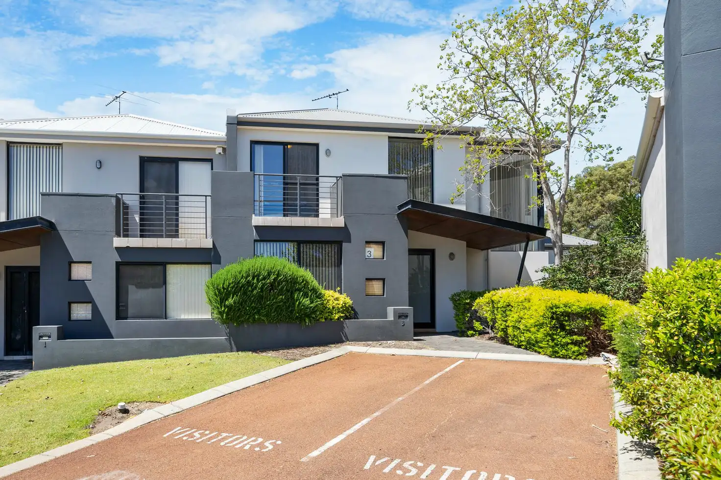 Main view of Homely townhouse listing, 3 The Lakes Boulevard, Jandakot WA 6164