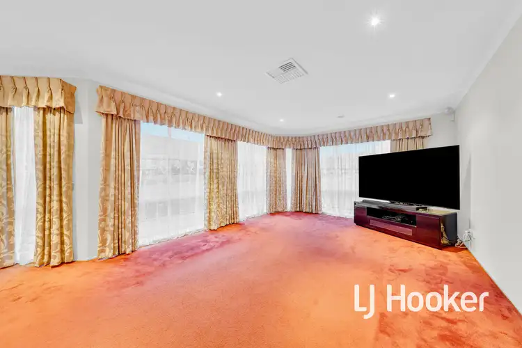Fourth view of Homely house listing, 7 Ashrye Glade, Narre Warren South VIC 3805