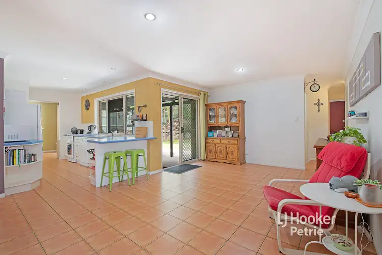 Fifth view of Homely house listing, 6A Valmadre Court, Petrie QLD 4502