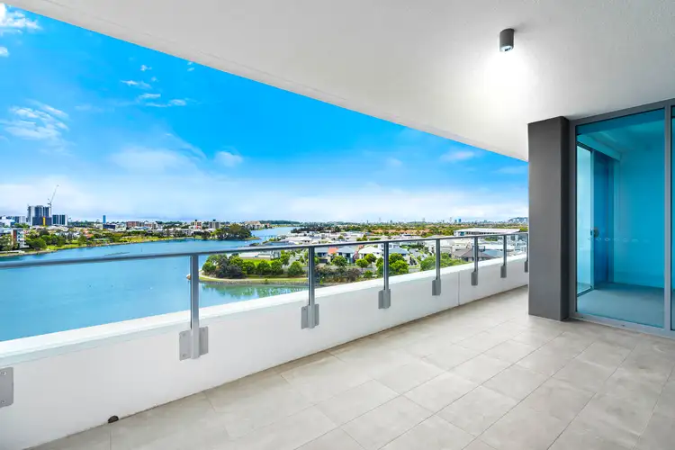 2608/397 Christine Avenue, Varsity Lakes QLD 4227