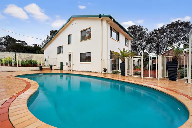 23 Longworth Place, Holt ACT 2615