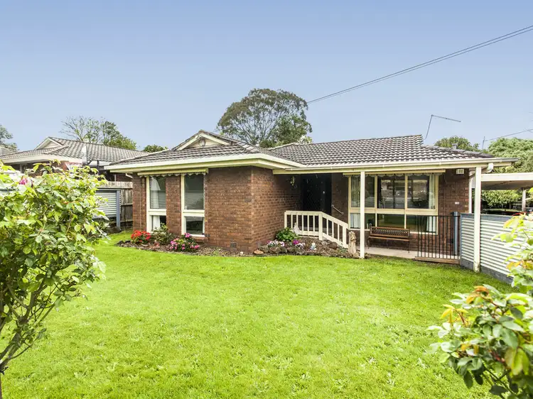 138 Hayrick Lane, Mooroolbark VIC 3138