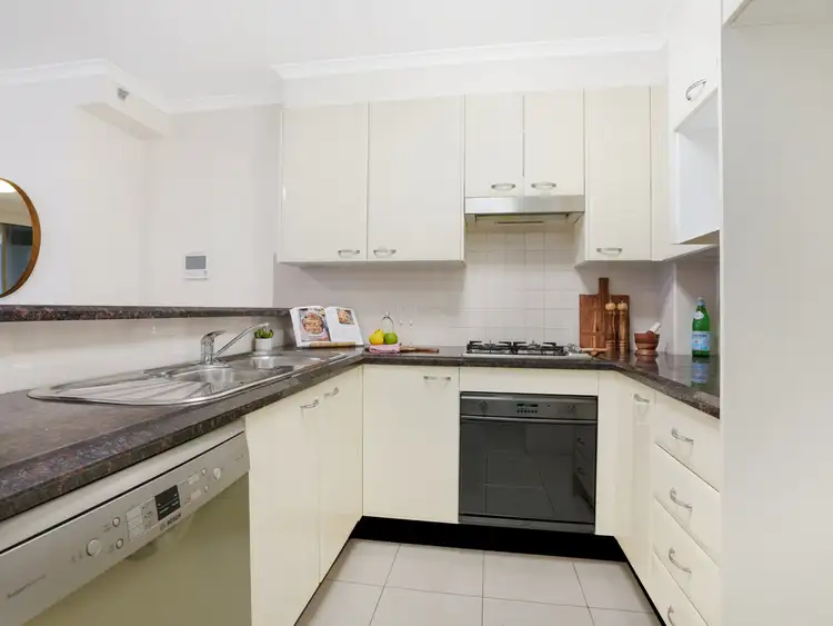 Second view of Homely unit listing, Unit 290/569 George Street, Sydney NSW 2000
