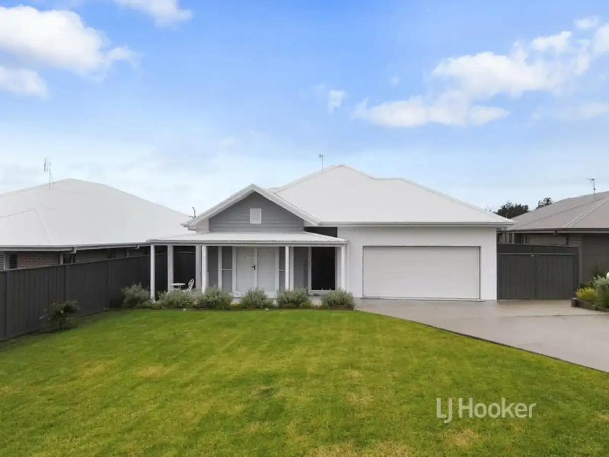 Main view of Homely house listing, 7 Windsail Lane, Vincentia NSW 2540