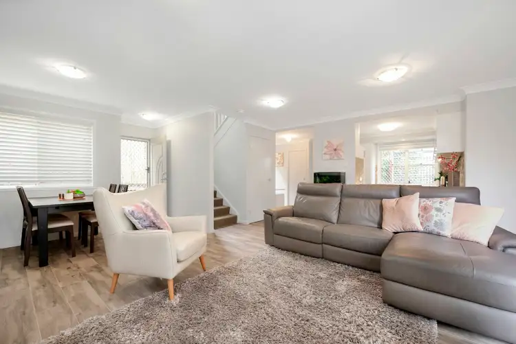2/16 Cardross Street, Yeerongpilly QLD 4105
