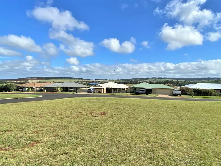 17 Poinciana Avenue, Kingaroy QLD 4610