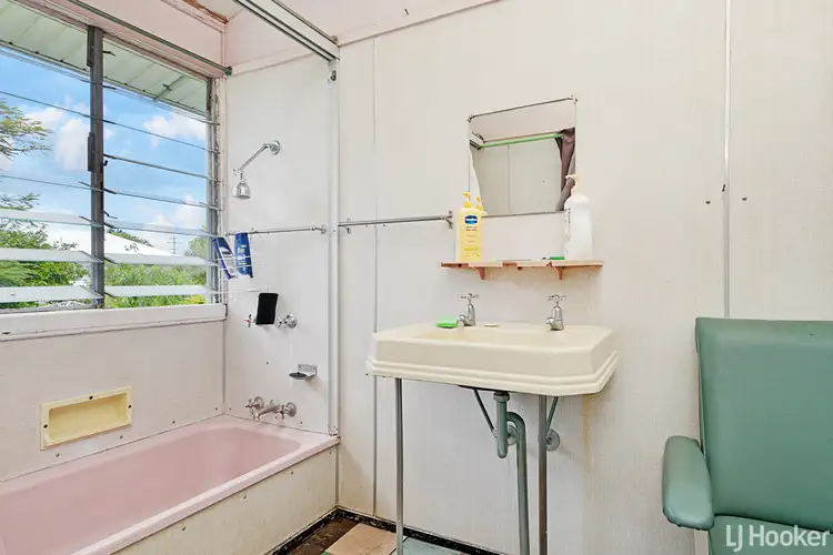 Sixth view of Homely semi-detached listing, 11 Herbert Street, Wandal QLD 4700