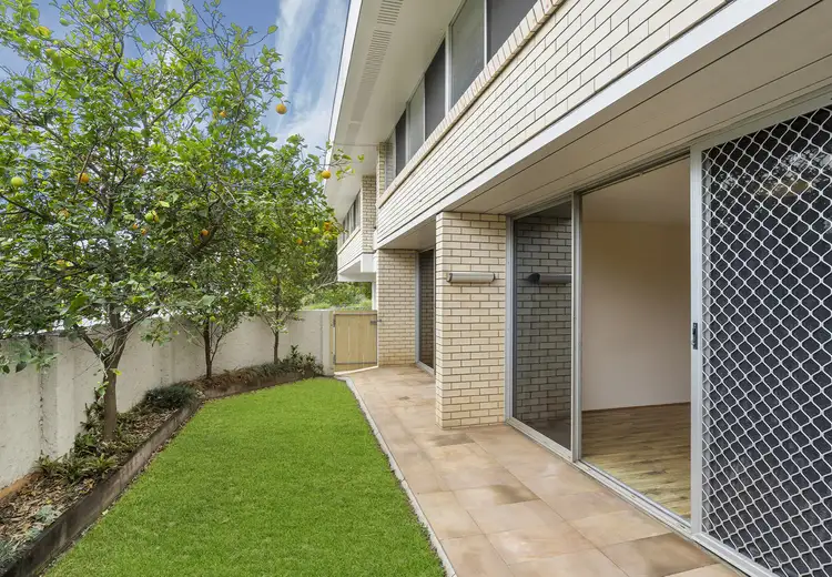 Unit 1/183 Nursery Road, Holland Park West QLD 4121