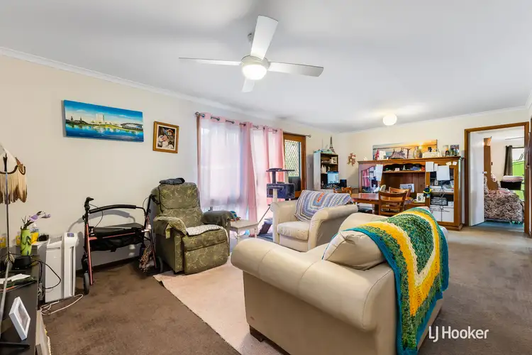 Fourth view of Homely house listing, 33 Currawong Crescent, Craigmore SA 5114
