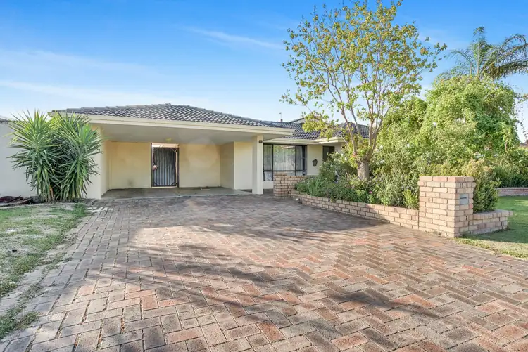 13 Reed Close, Thornlie WA 6108